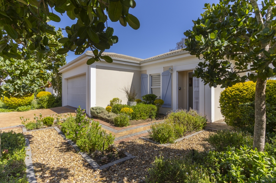 To Let 3 Bedroom Property for Rent in Heritage Park Western Cape